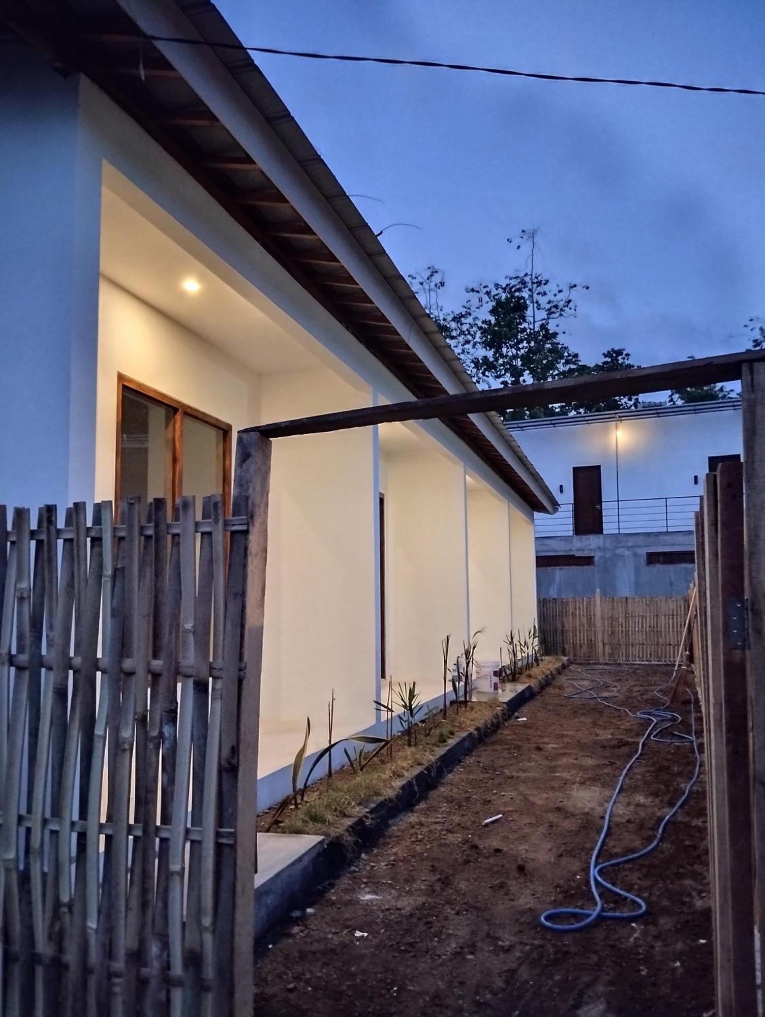 The Corner Homestay Kuta  Exterior photo