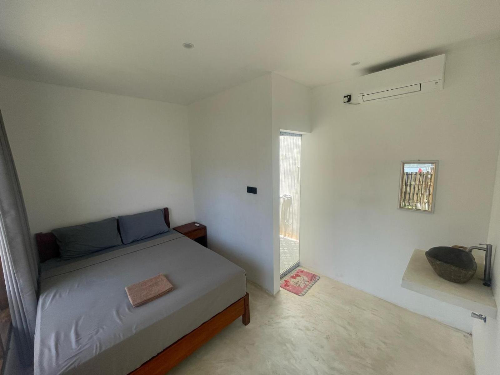 The Corner Homestay Kuta  Exterior photo